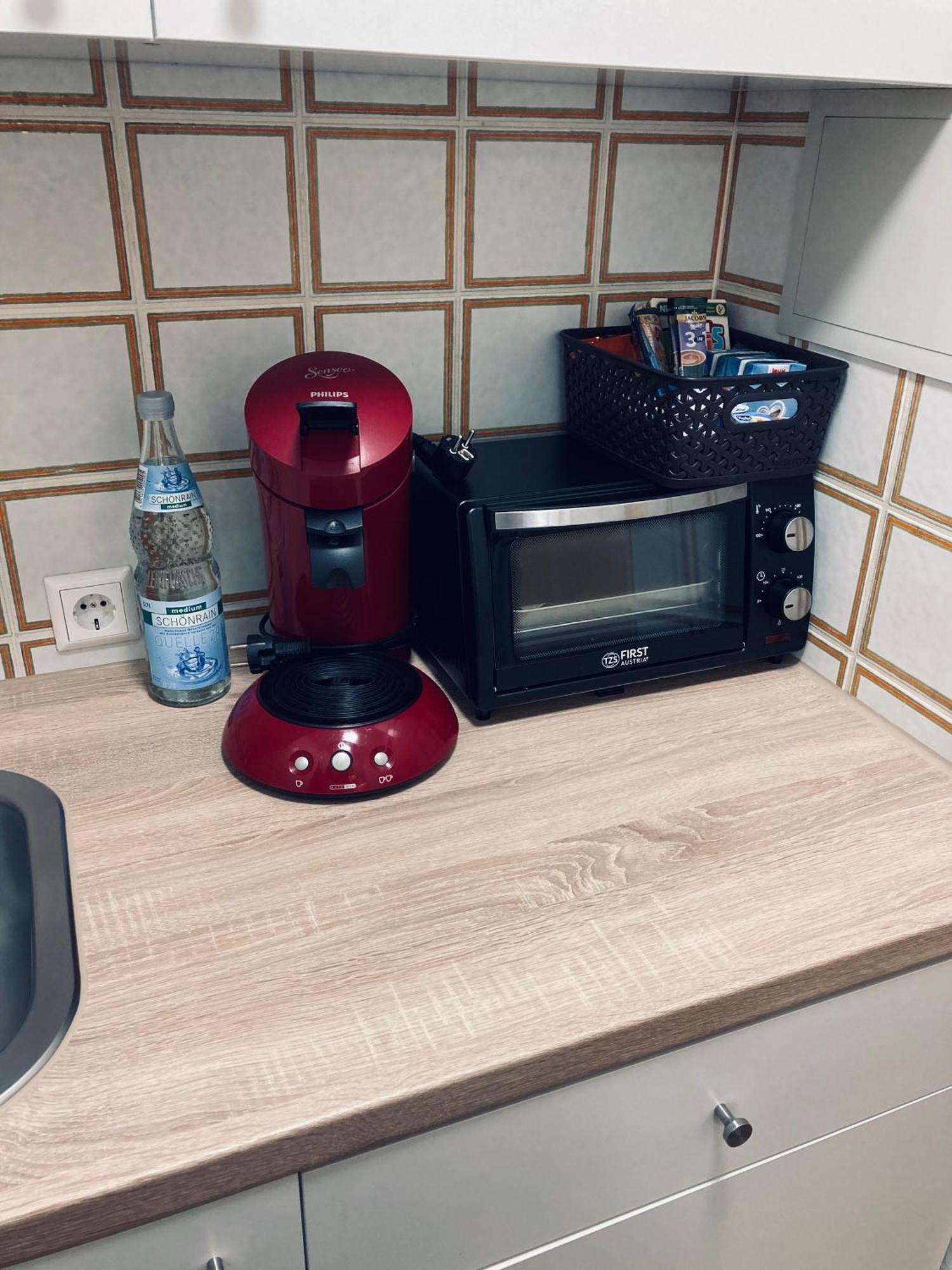 Free Apartment - Ermstal バート・ウーラッハ エクステリア 写真